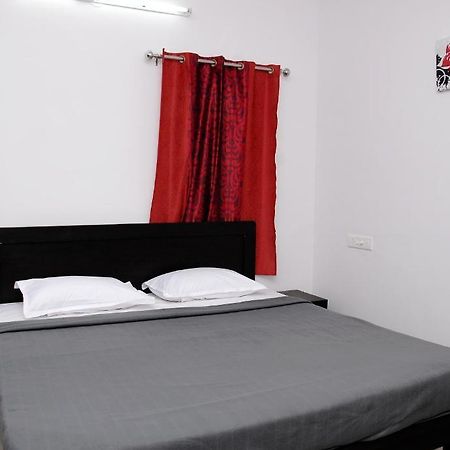 Varsha Enclave Serviced Apartment Mysore Exterior foto